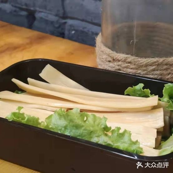 成都普兴秘菜牛蛙火锅(新乡店)