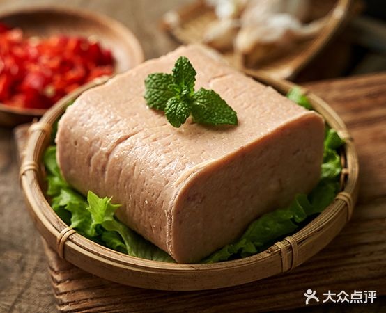 阿美串串香·酸辣粉·臭豆腐