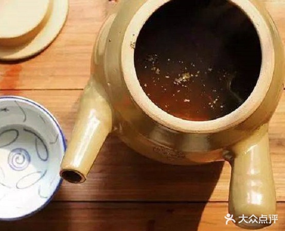 王友飞凉茶店