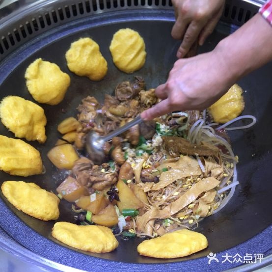 铁锅炖(仙林大道店)