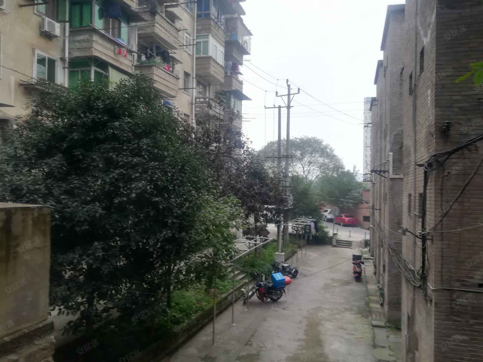 巴南区道角集贸市场道角二村