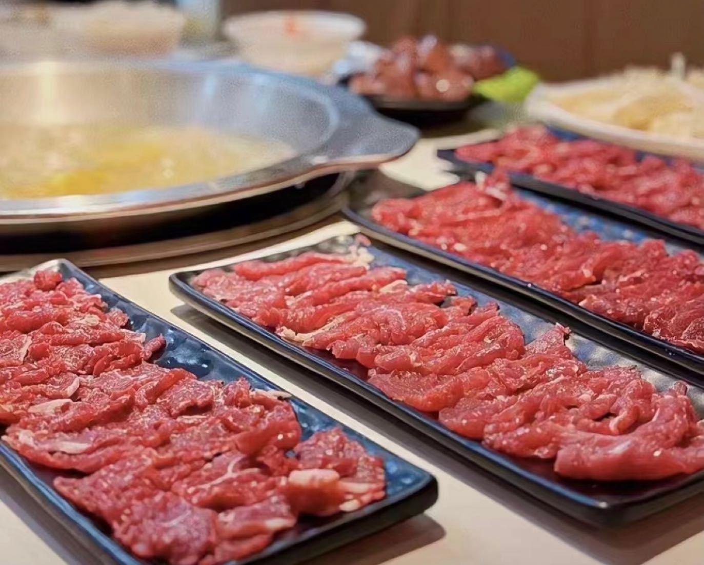 名牛自助牛肉火锅(洪梅店)