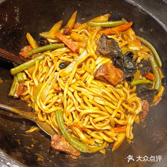 擀匠金排门面(开来欣悦店)