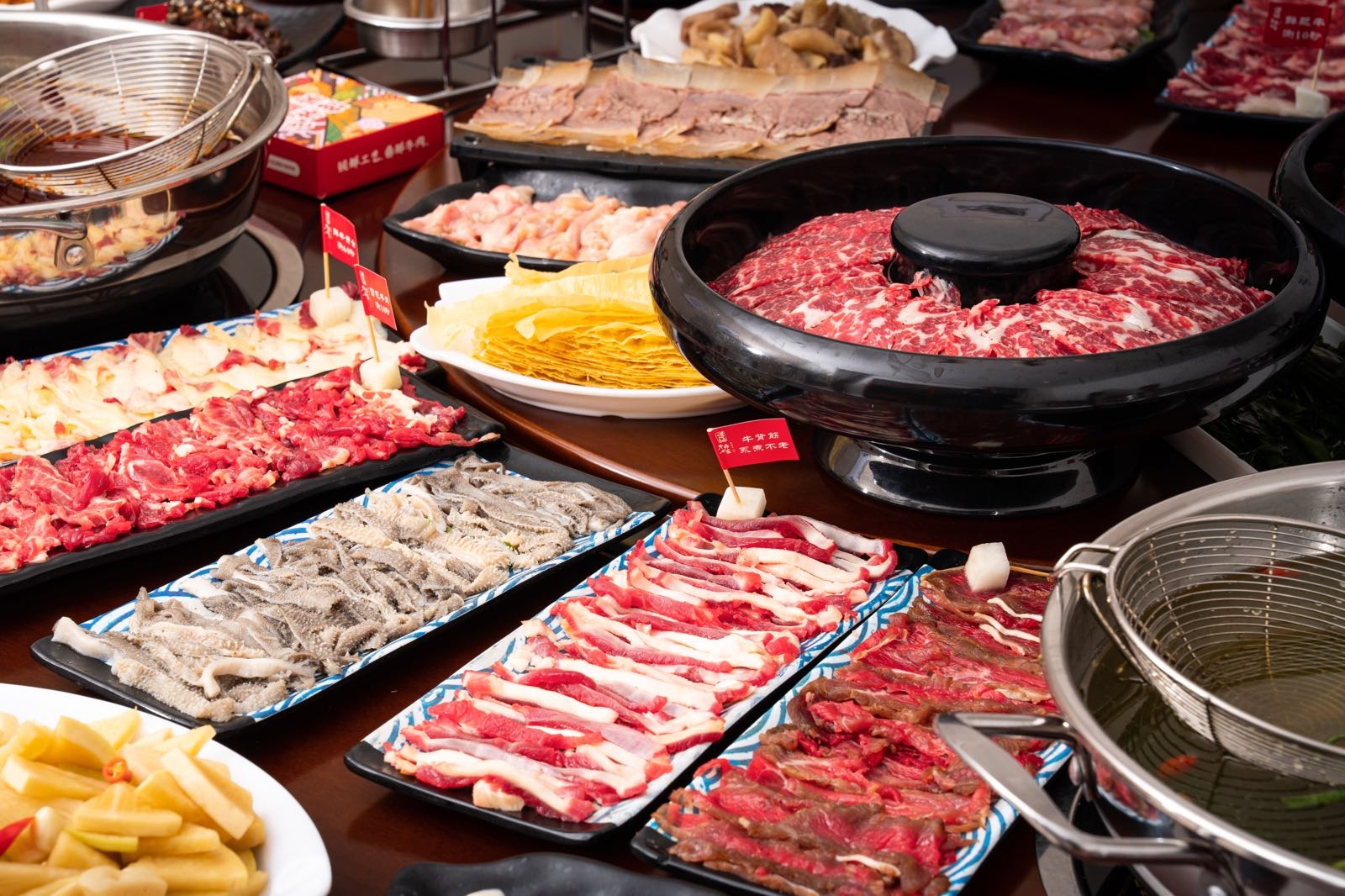 牛鼎世家鲜切牛肉火锅