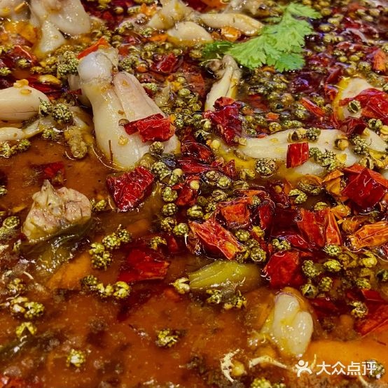老墓鱼市豆花鱼火锅(无锡首店)