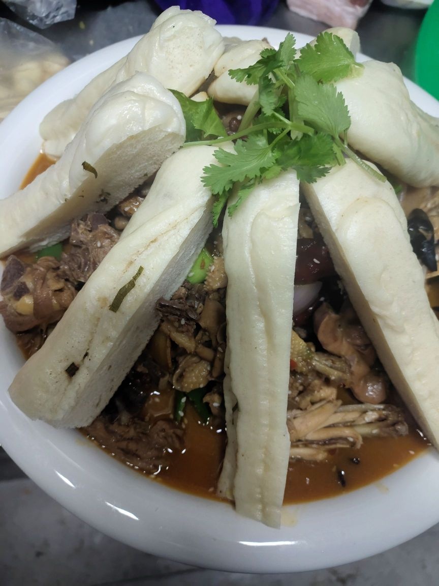 成辉·鲜炒大盘鸡(中国中部礼品城店)