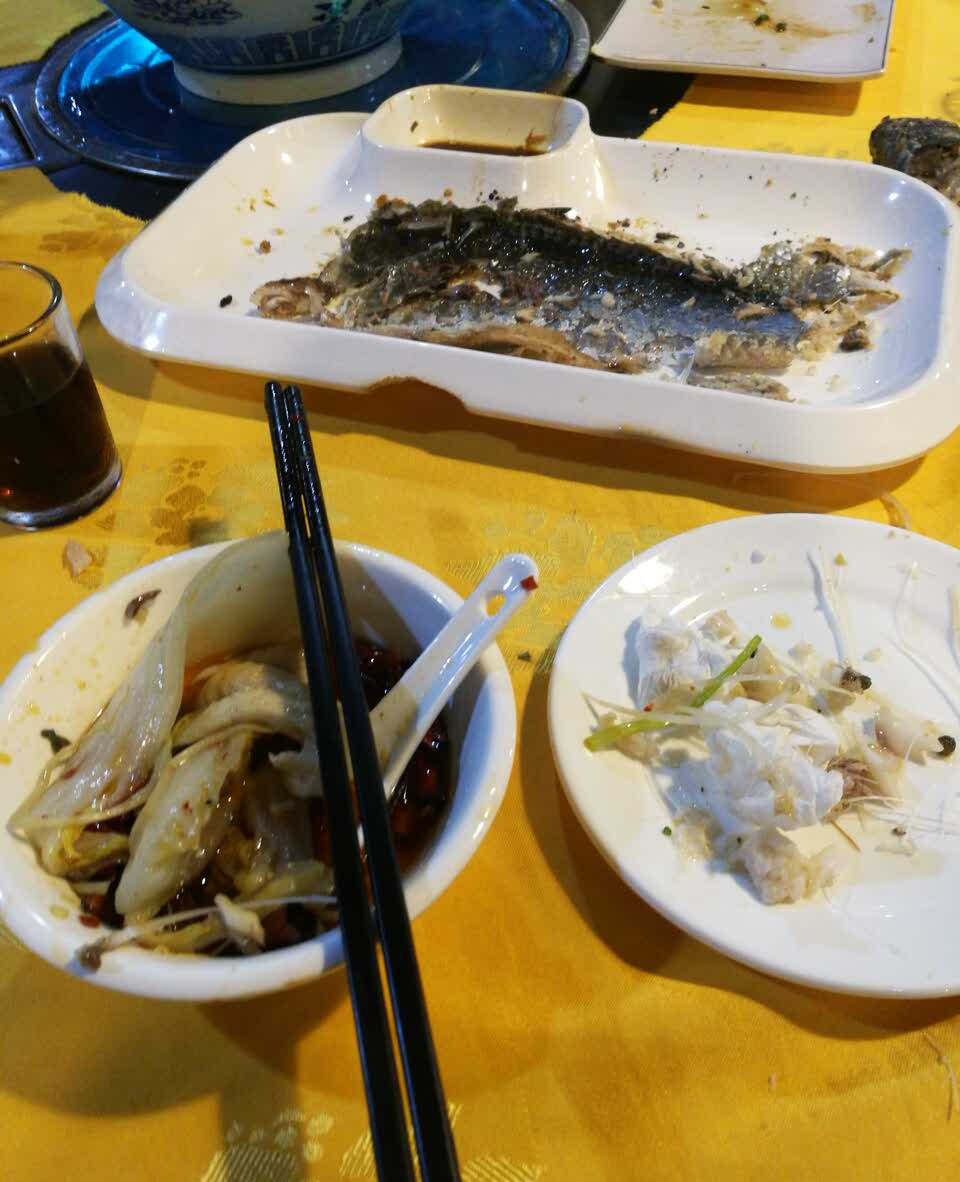2803·顺德菜川菜鱼生烧烤吧(容桂渔人码头店)