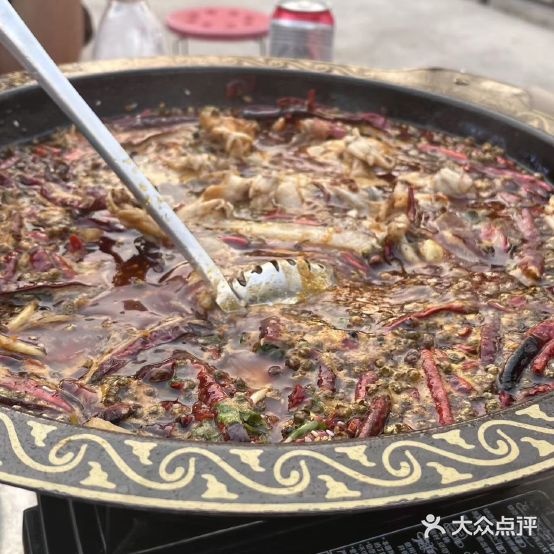 蛙王美蛙鱼头烧烤涮
