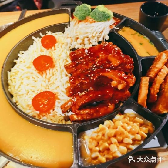 韩式熨斗烤鱼部队火锅(西城MALL店)