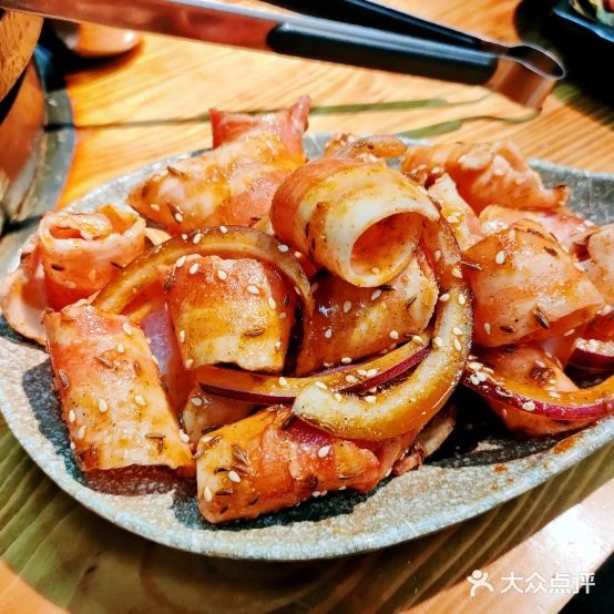 炭界东北烤肉(江汉路店)