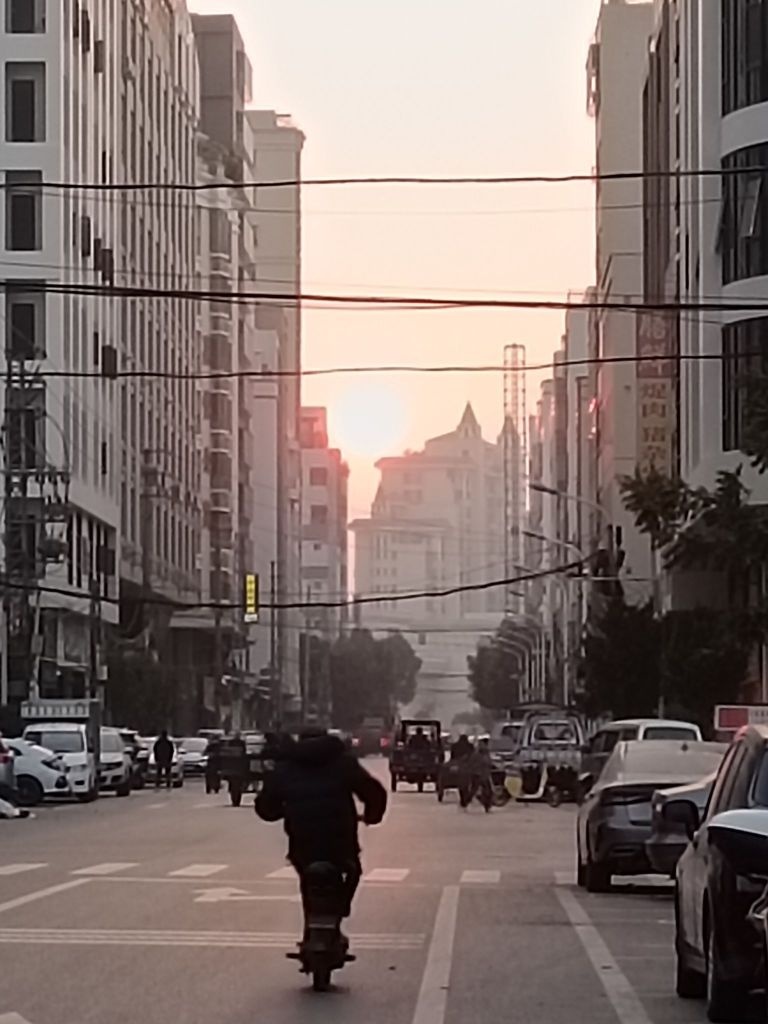 水镜广场