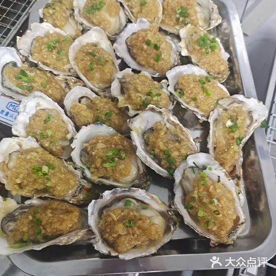 献蚝鼎味鲜餐厅