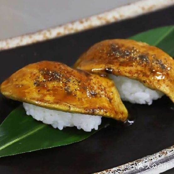 焱井烤肉·料理·酒场