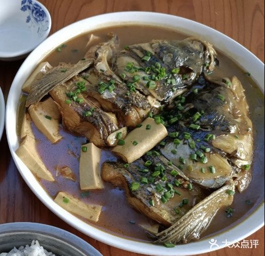太湖材本帮菜