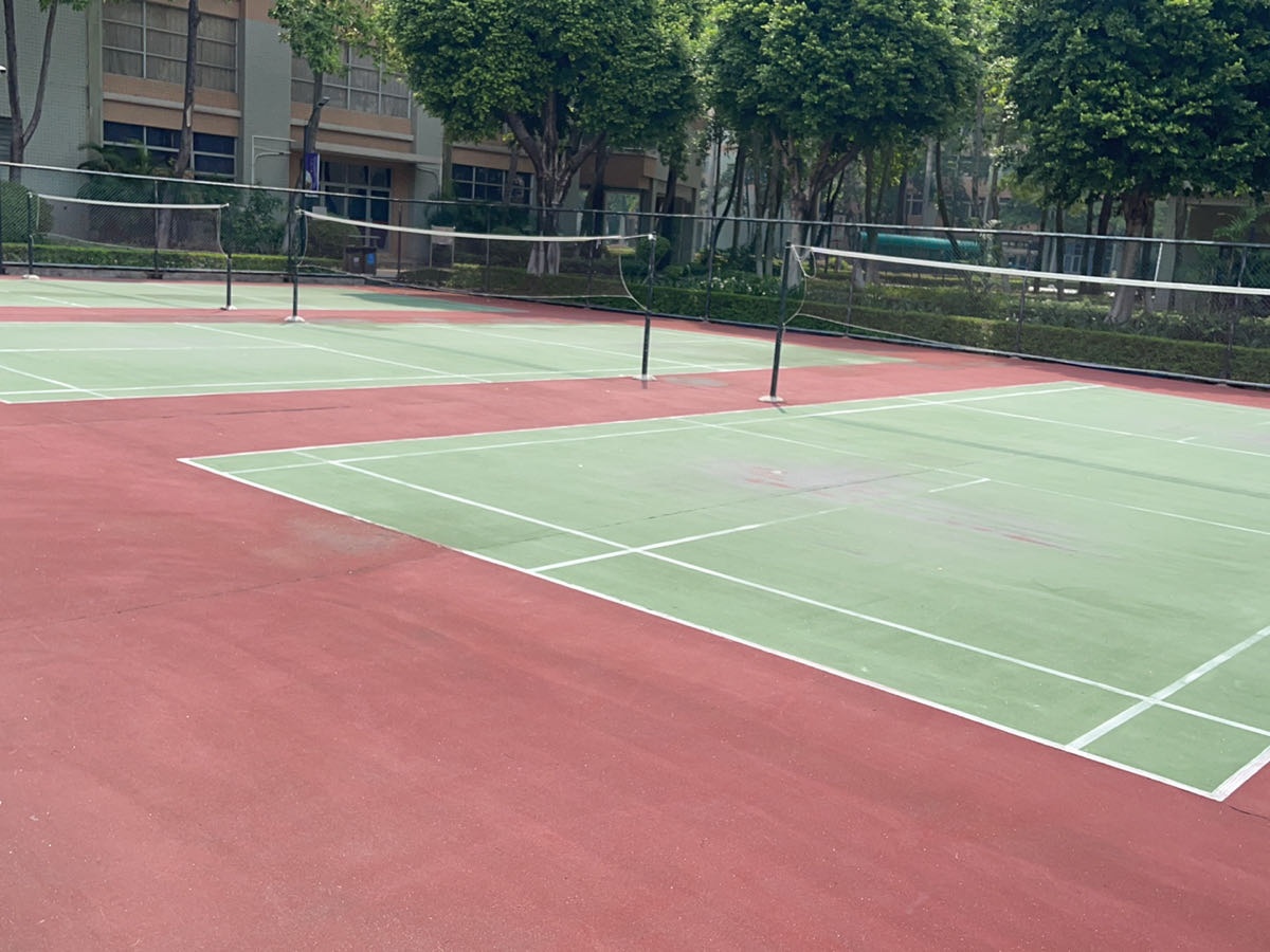 广东白云学院(西校区)-羽毛球场