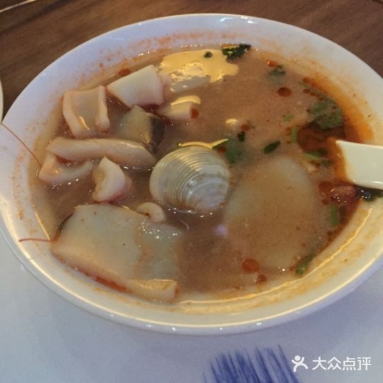 茧爱因为酒吧
