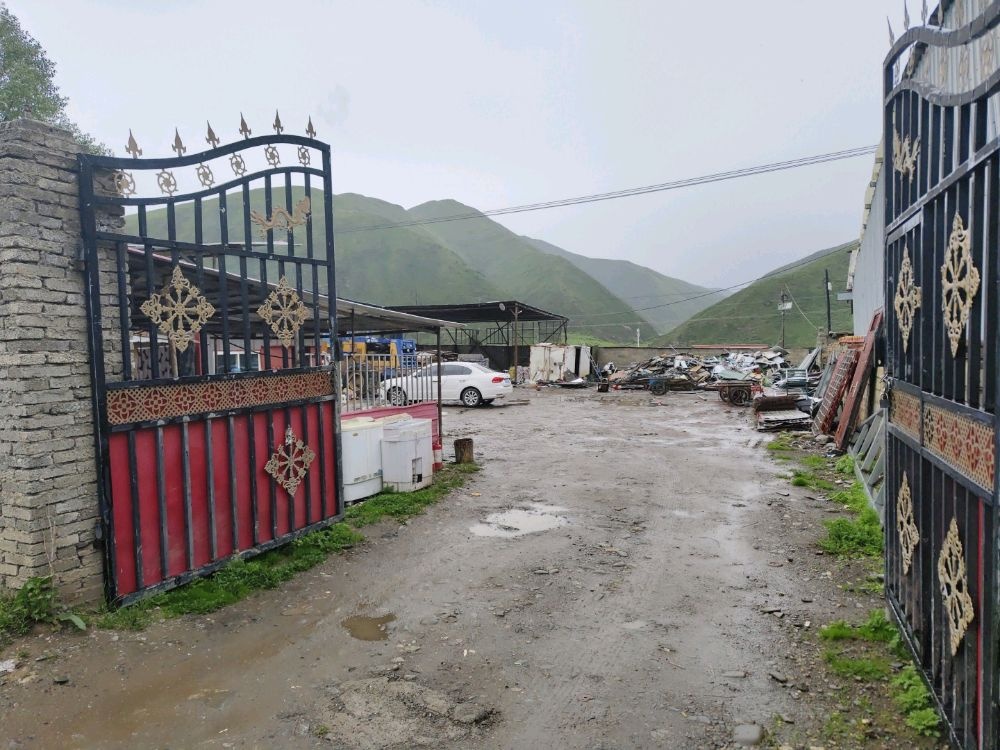 班玛扬扬废品回收站