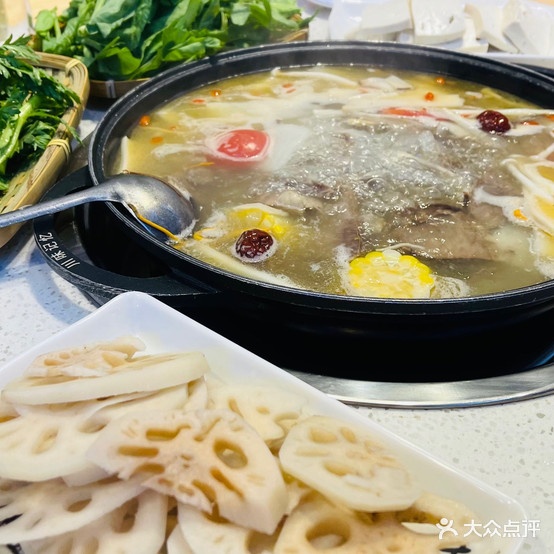 川味记忆野菌牦牛肉烫锅(泸定店)