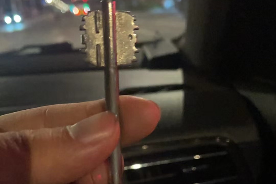 钥匙季开锁配钥匙汽车钥匙(薛家岛店)