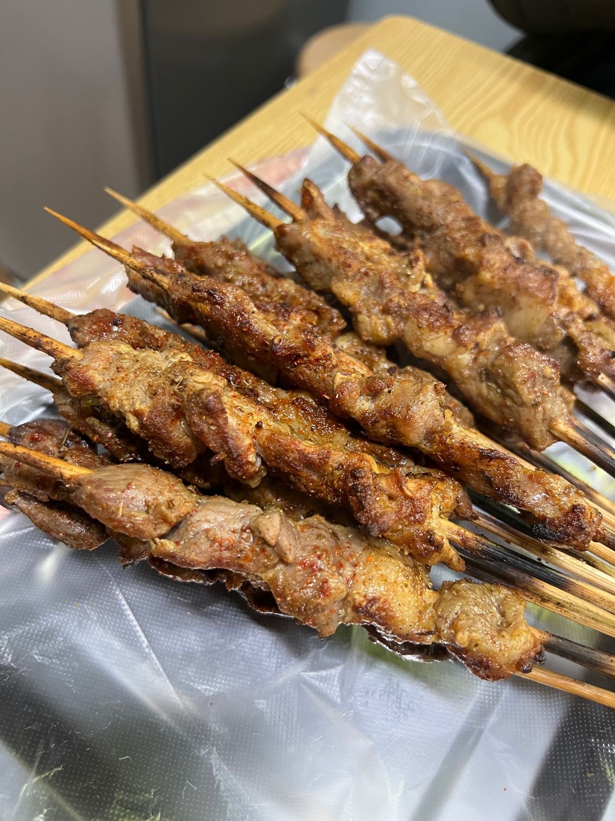 新疆大胡子羊肉串