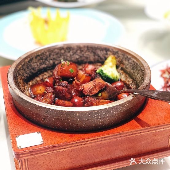 瑞盛国际商务俱乐部酒店资助餐