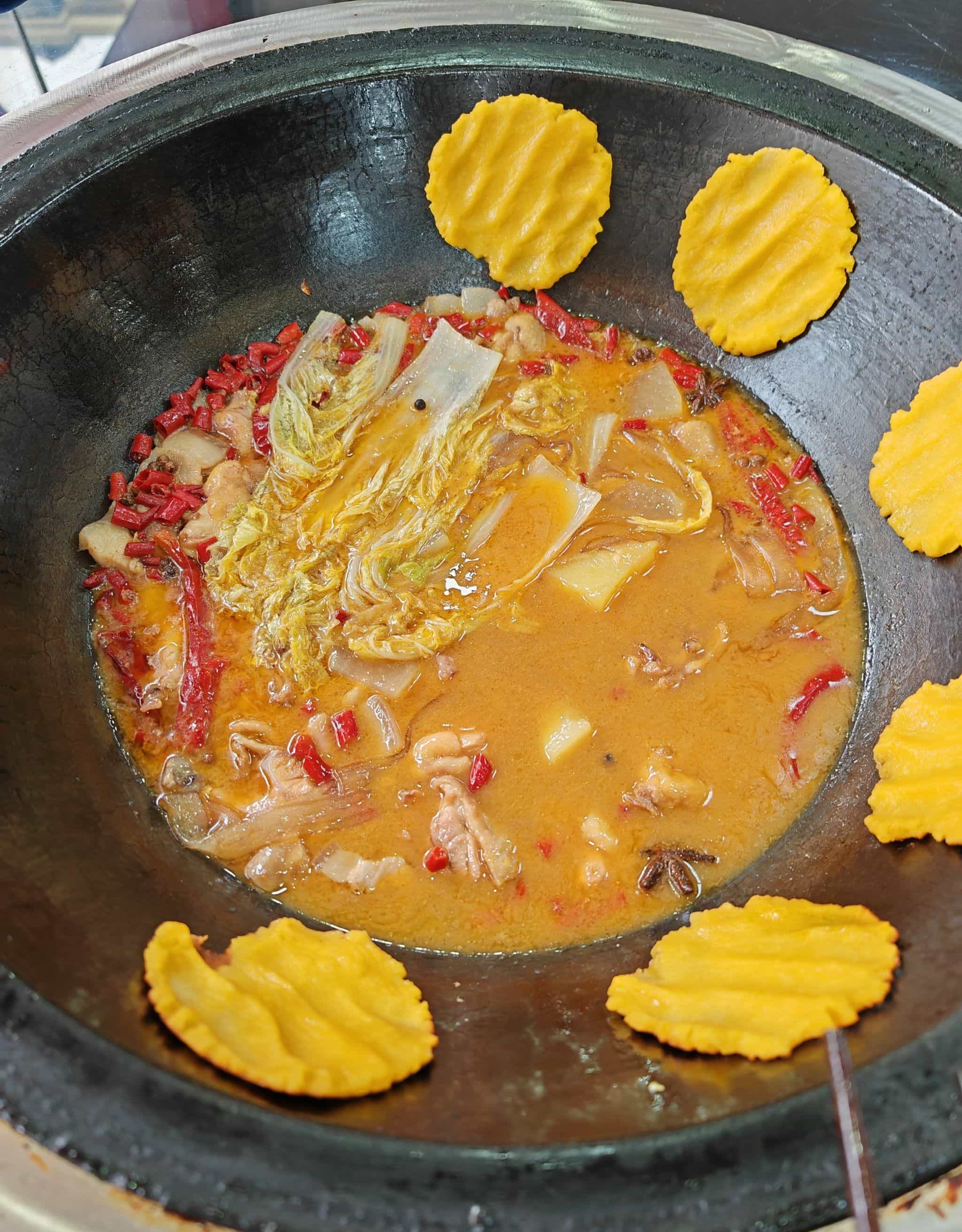 嘎嘎香东北铁锅炖(学院店)
