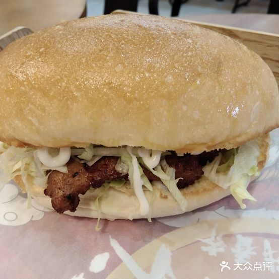 阿叔猪扒包(万达广场湛江霞山店)