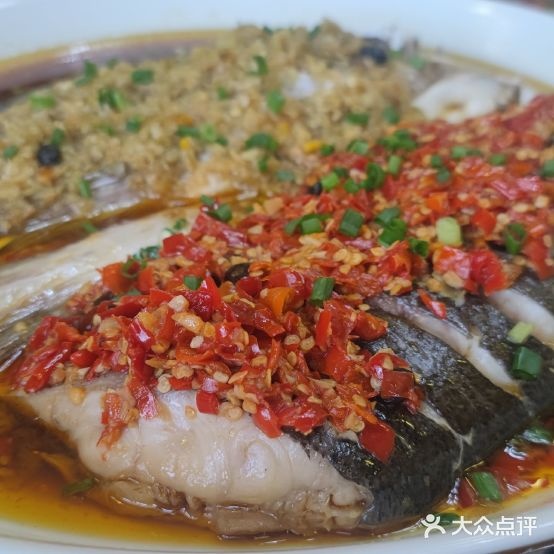 凤合林老管子剁椒大鱼头(航海东路店)