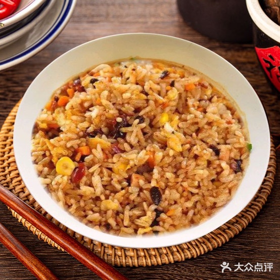 梁记麻辣香锅(华悦城购物中心店)