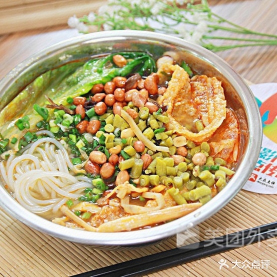 正宗钦州螺丝粉·每日酷饮(二中脚花坛边店)