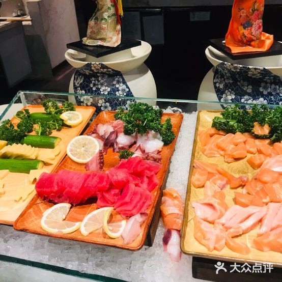 宁波东钱湖华茂希尔顿酒店·湖湖畔假餐厅