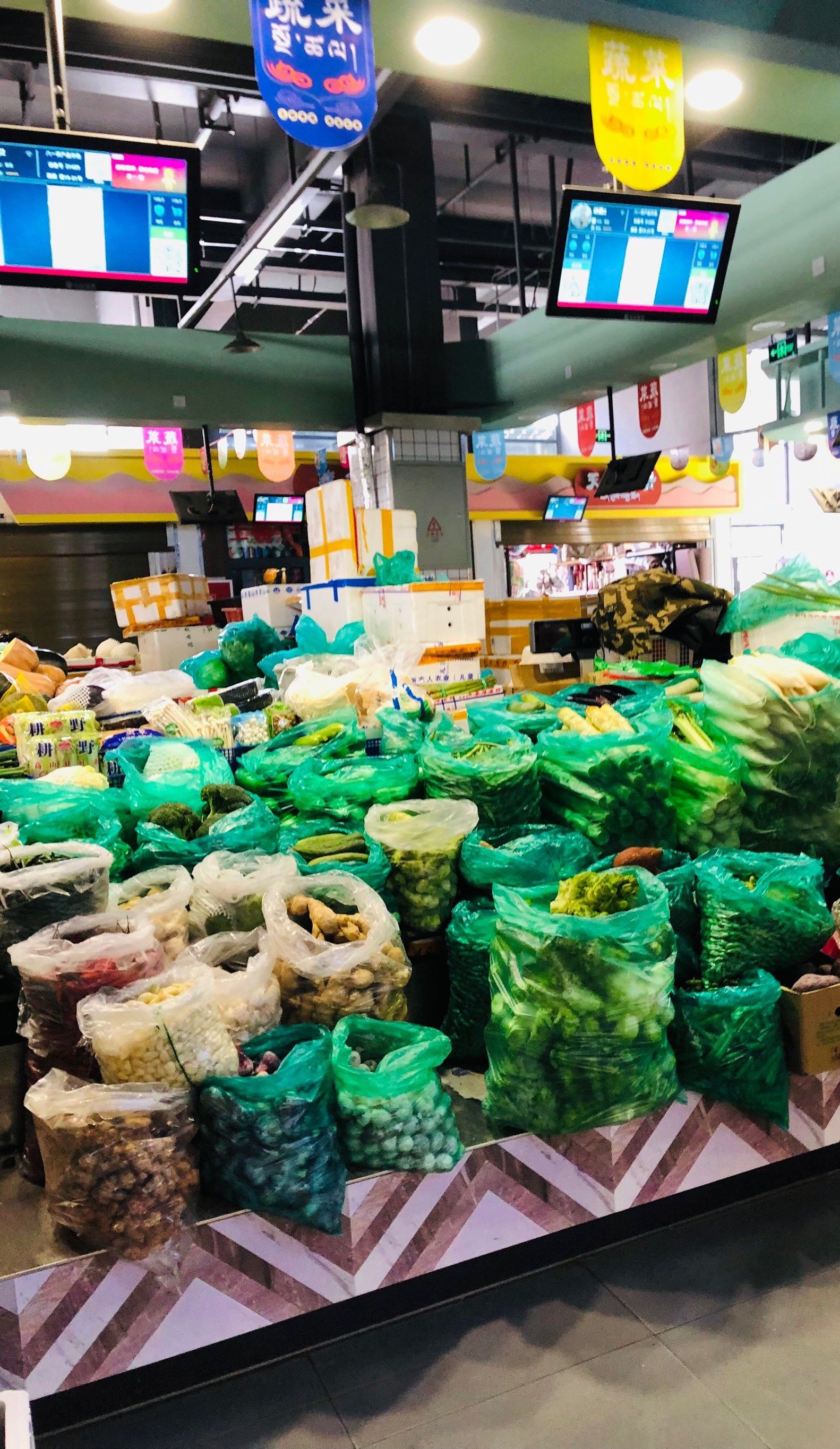 八一农产品市场