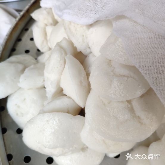 殷白糕
