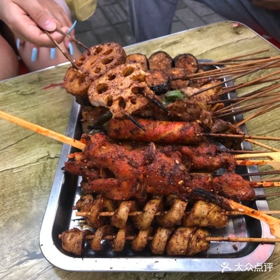 香客串串香原老杜烤面筋(体彩广场老店)