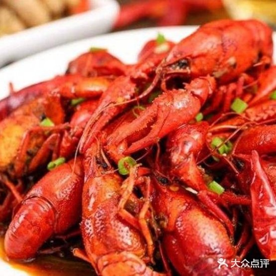 四先生海鲜烧烤汽博店