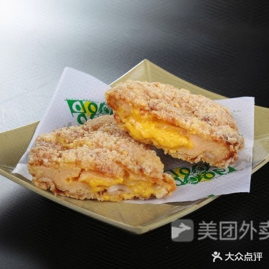 烤肉拌饭脆皮鸡饭