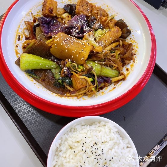 刘记光大火锅鸡(哈西金街店)
