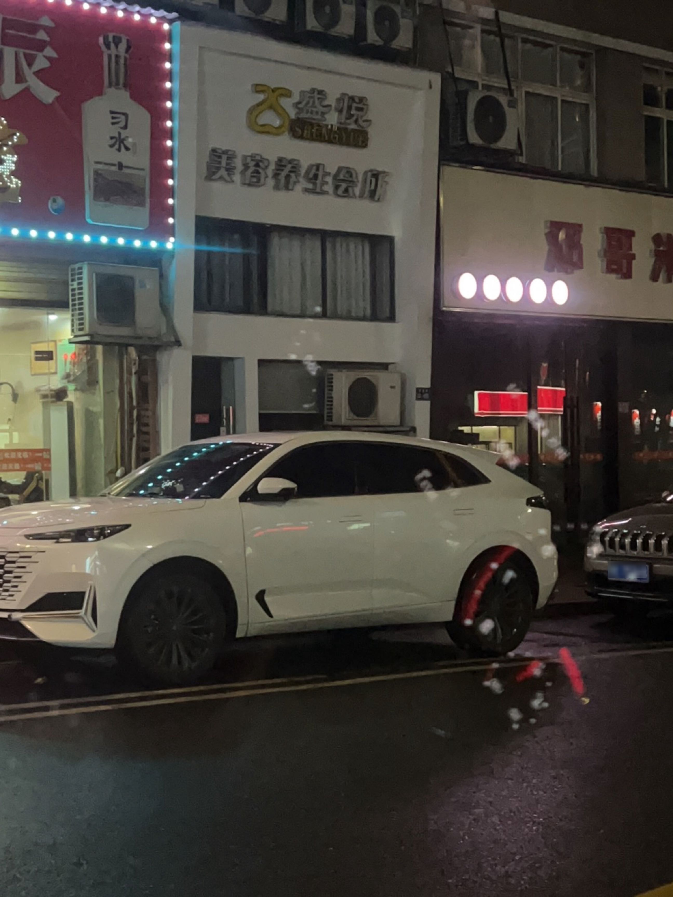 邓哥米粉(三里亭店)
