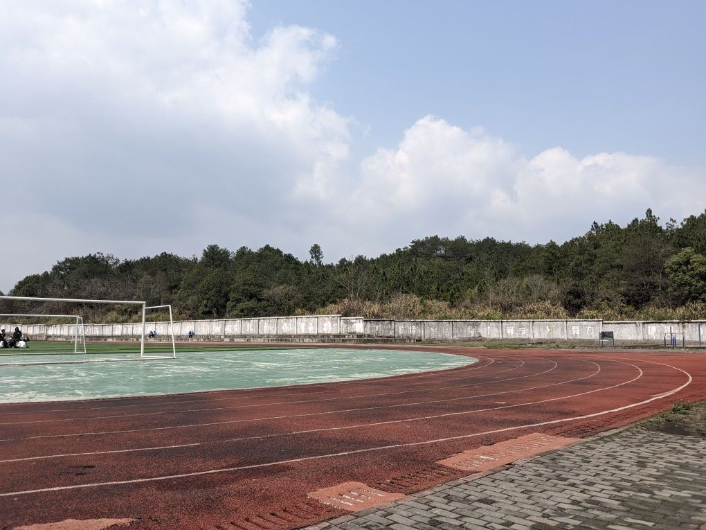 吉安县赣嬴田径训练基地