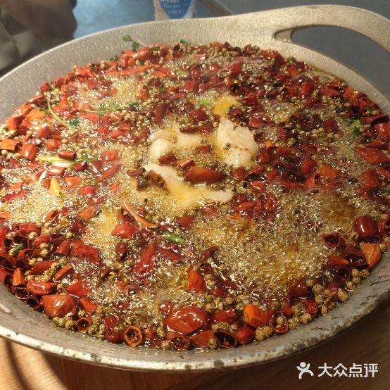 臻席·川·不是水煮鱼汇(恒茂华城店)