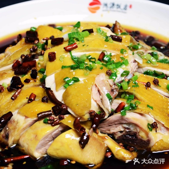 鸿源饭店(乡香缘李棋店)