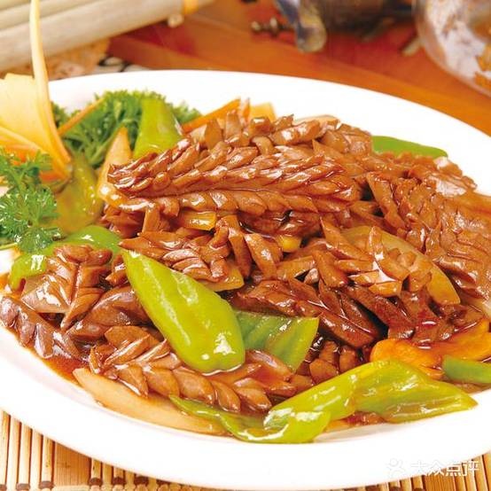 宏运须肉大饼