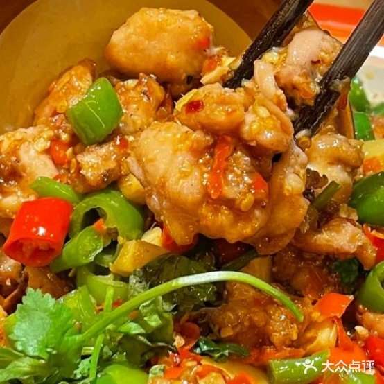 于李记想爷川菜(石鼓路店)