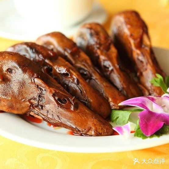 小西酸辣粉(步行街店)