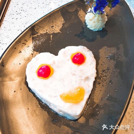 花庭里成都老火(新地中心店)