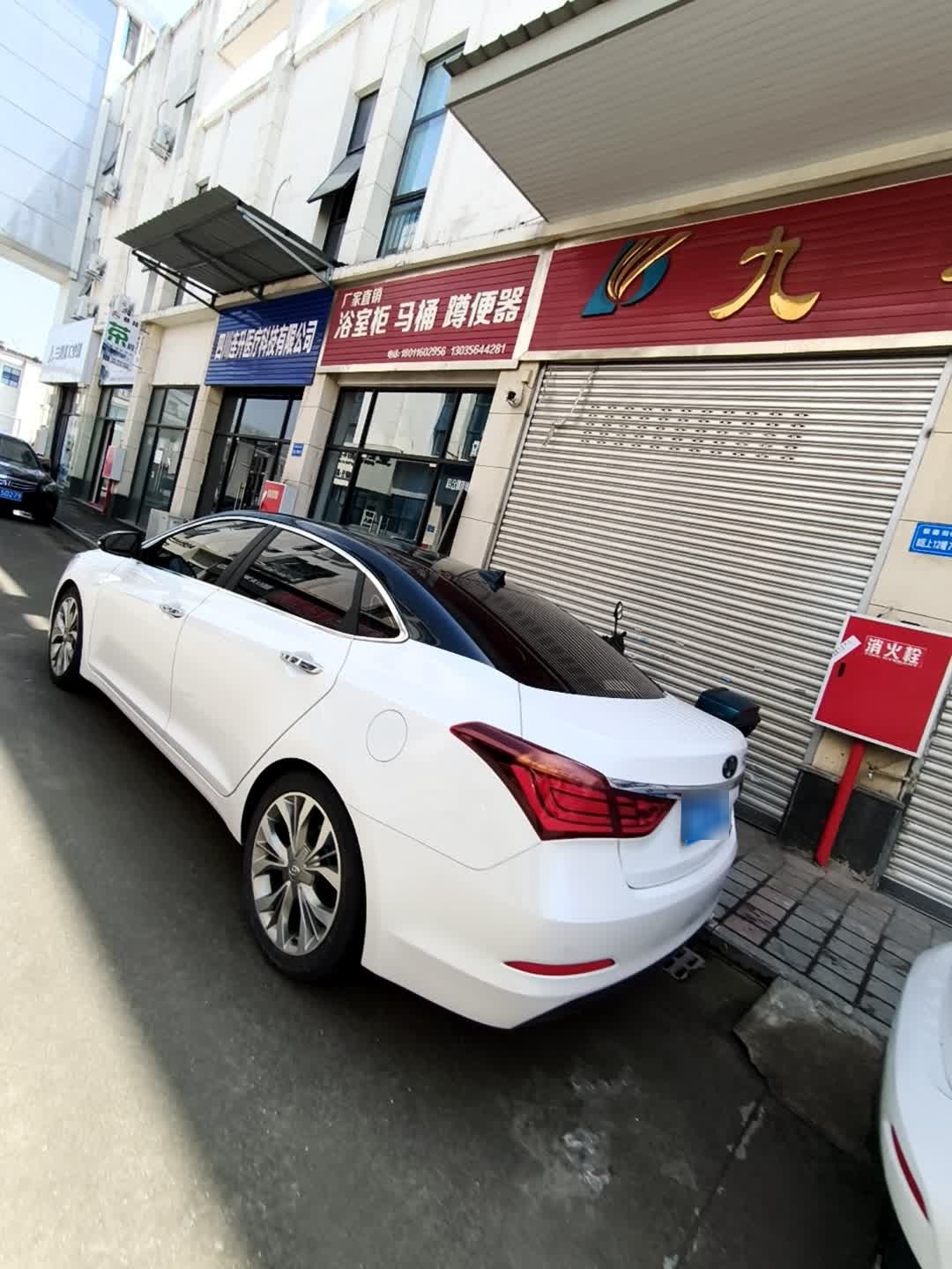 厂家直销浴室柜马桶蹲便器