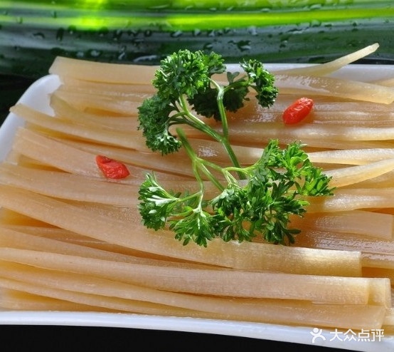 签签牛串串香(旺苍店)