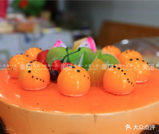 觅心西饼生日蛋高(万达店)