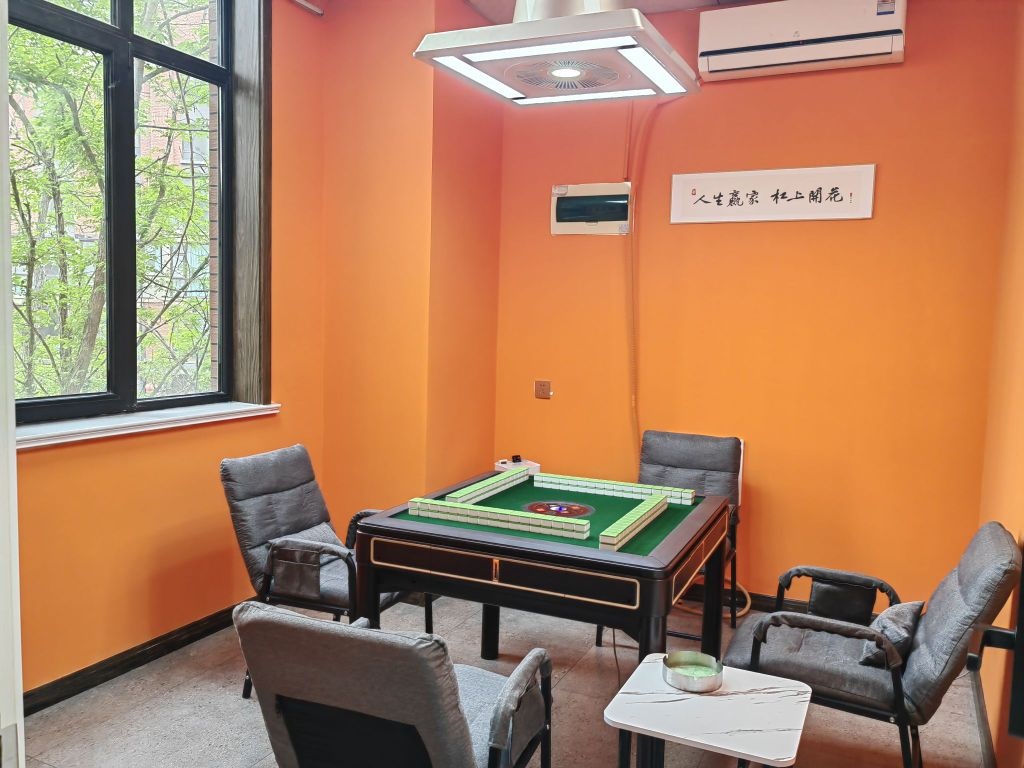 上城阳开花抡杠掣棋牌室