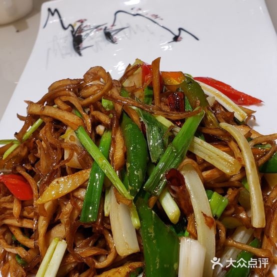 信阳私房菜(金雀路店)